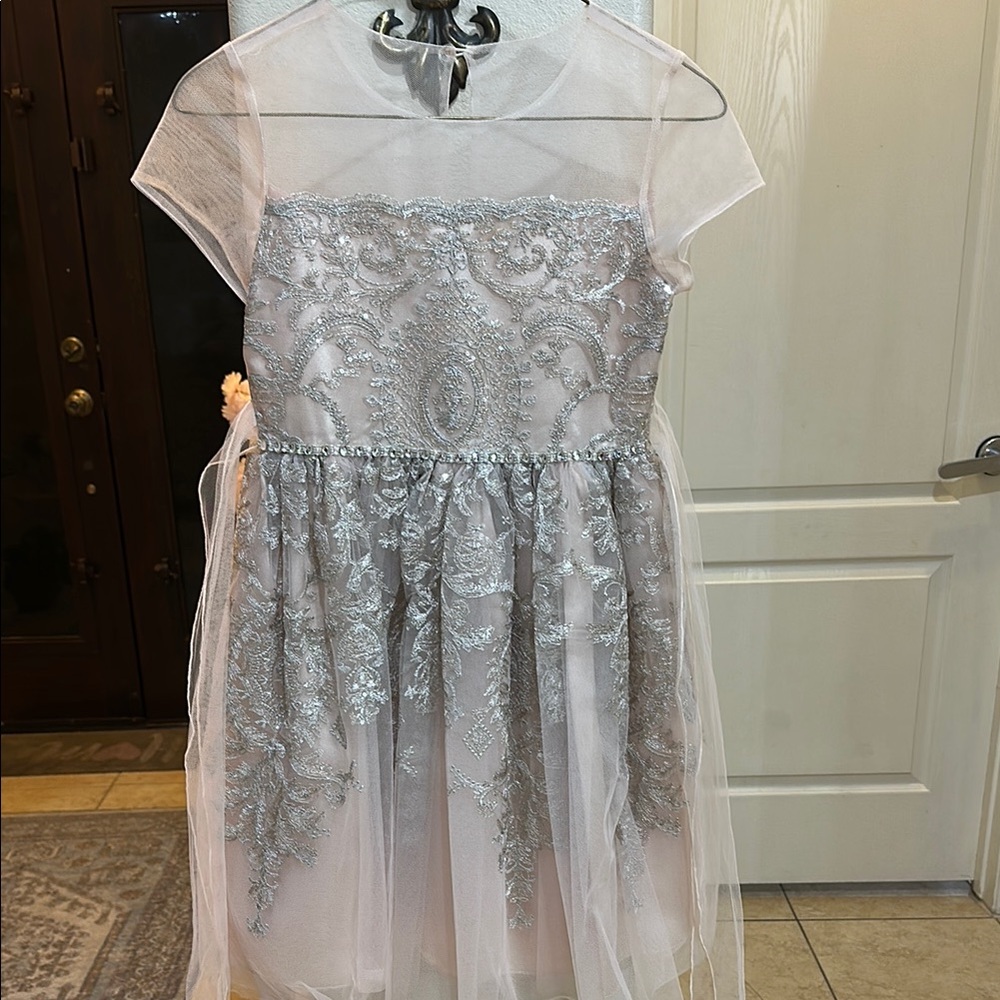 Cream A-Line Mock Neck Flutter Sleeve Dress